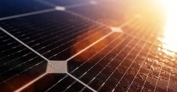 El granizo puede dañar las placas solares 