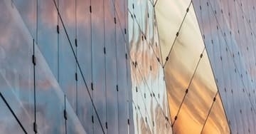 Placas solares transparentes