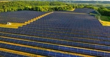 Parque solar: qué es, cómo funciona y ejemplos en España