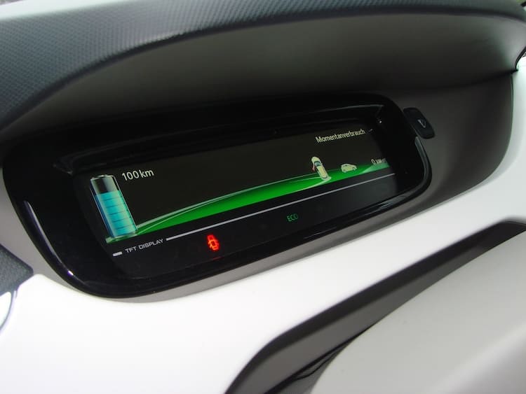 Cambio baterías coches eléctricos